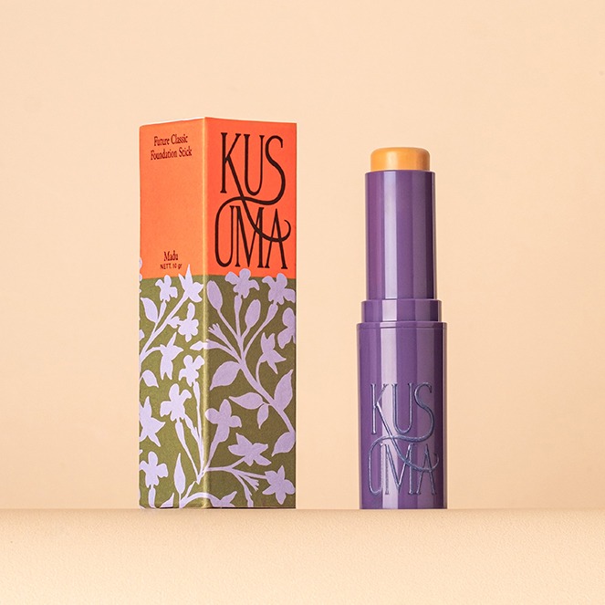 Future Classic Foundation Stick Madu